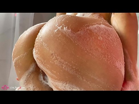 ❤️ Brunette sjálfsfróar kisu með titrara til að fá mikla fullnægingu í sturtu ☑ Kynlíf á is.pornhills-com.ru ❌❤